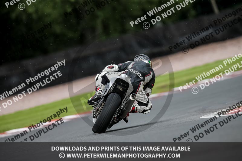 PJM Photography;anglesey;brands hatch;cadwell park;croft;donington park;enduro digital images;event digital images;eventdigitalimages;mallory;no limits;oulton park;peter wileman photography;racing digital images;silverstone;snetterton;trackday digital images;trackday photos;vmcc banbury run;welsh 2 day enduro